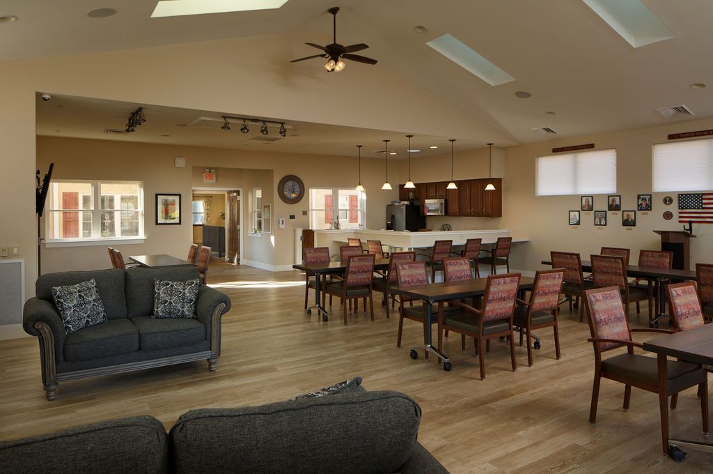 Oak Leaf Manor South 2