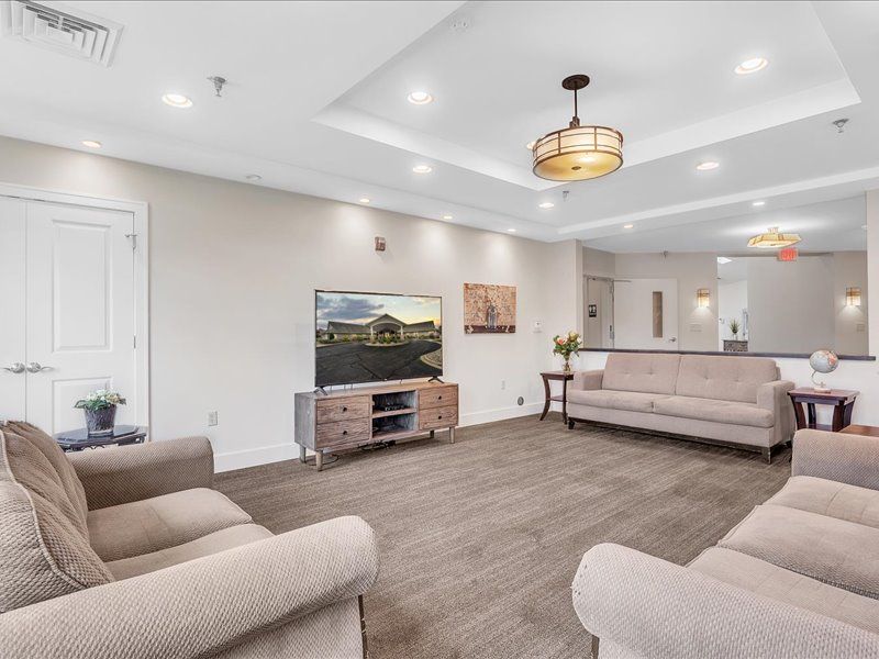 Waterford Oaks Senior Care 4