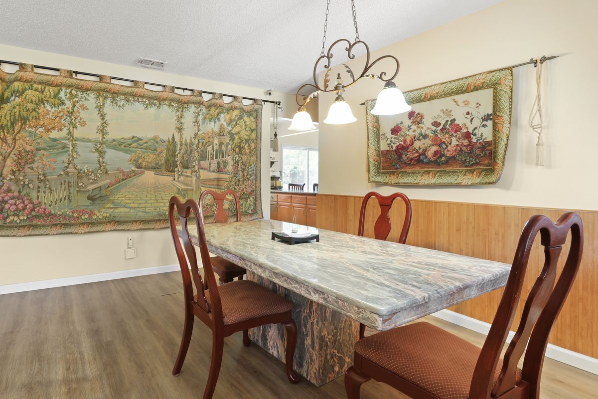 Robert Creek Villa 2