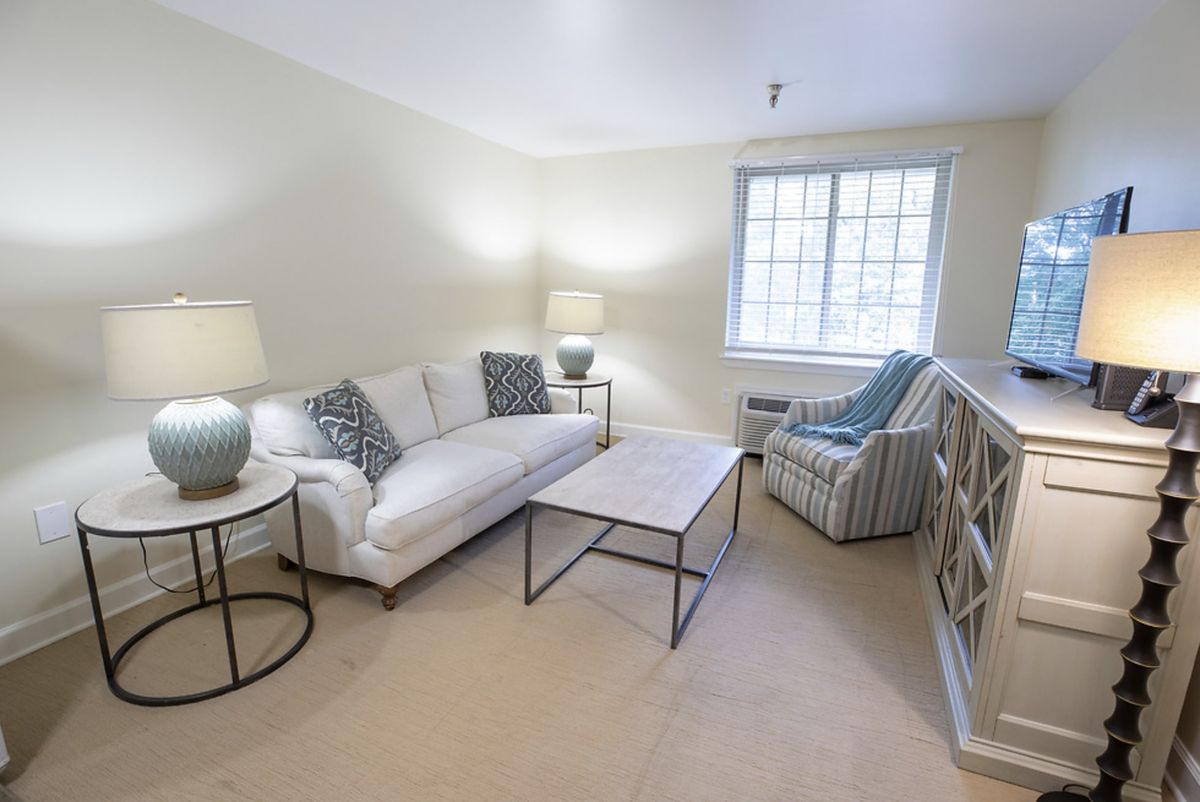 The Hidenwood Retirement Community 2