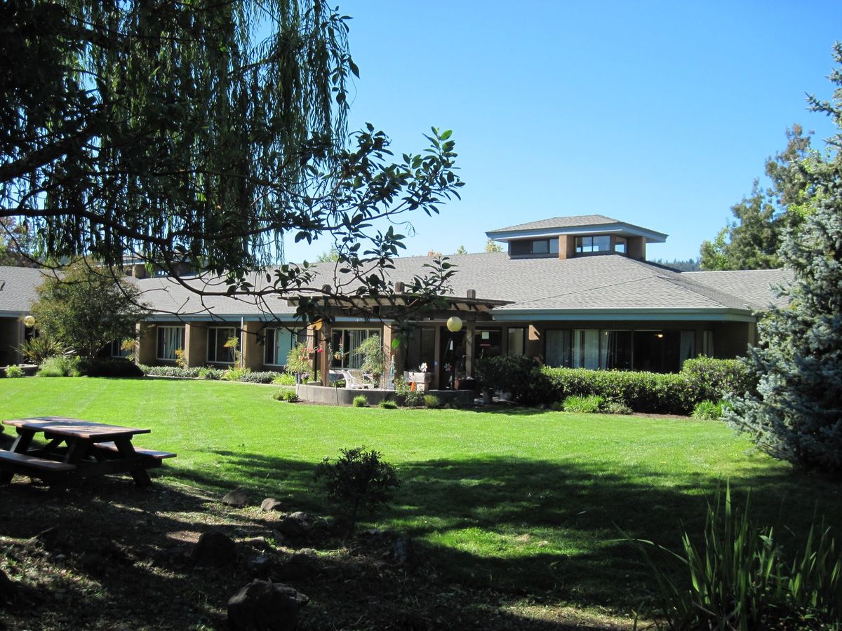 Friends House 3