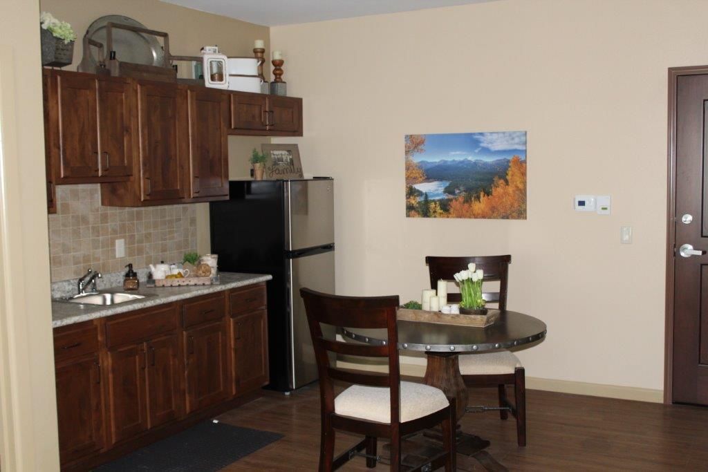 Mountain Lodge 2