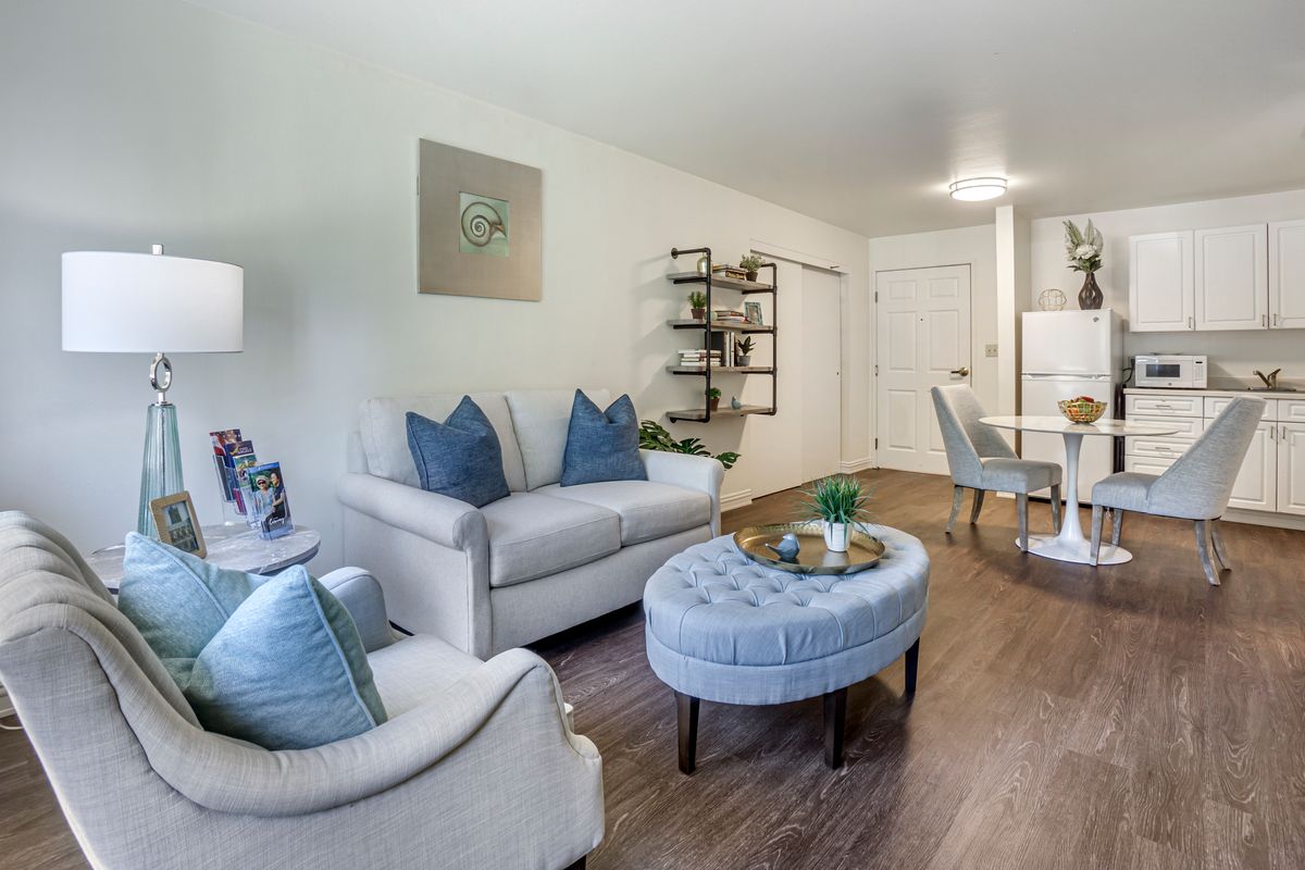 Brookdale Courtyard Puyallup 4