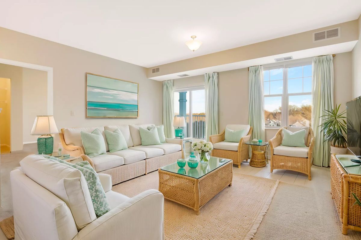 StoryPoint White Bear Lake 2