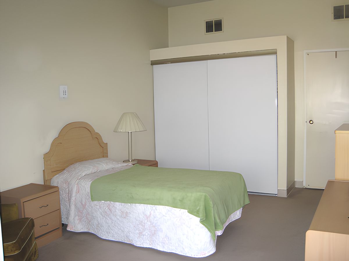 Gardena Retirement Center 3