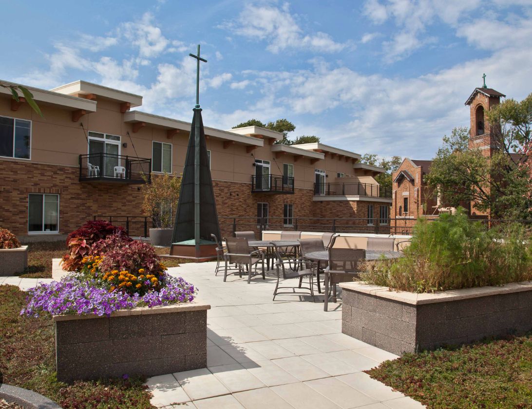 Carondelet Village 4