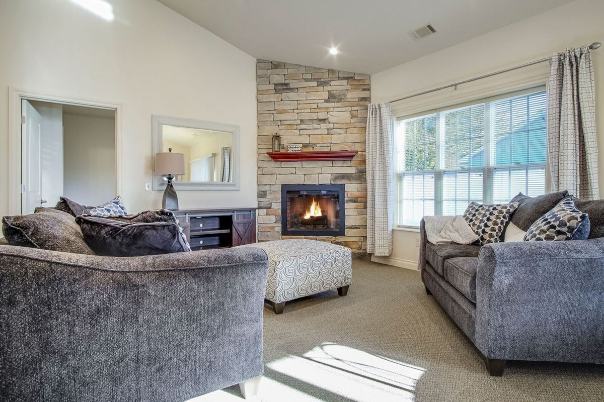 Arbor Grove Assisted Living & Memory Care 3