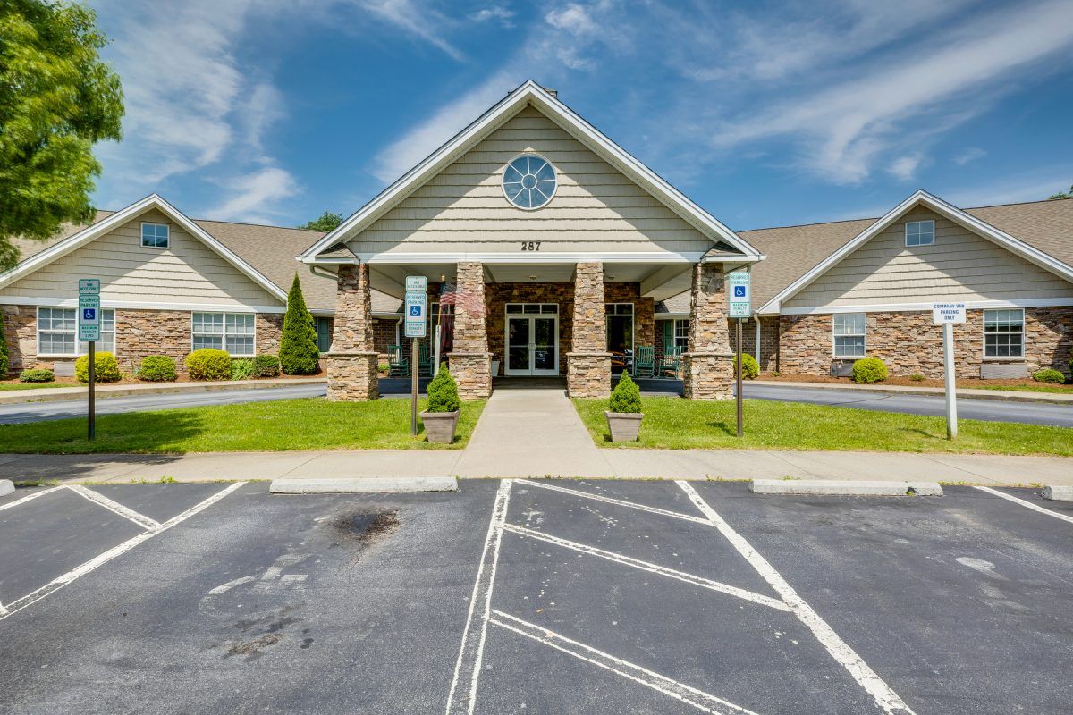 Deerfield Ridge Assisted Living 3