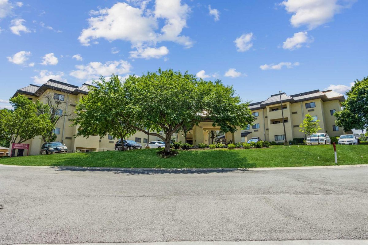 Overland Park Place 1