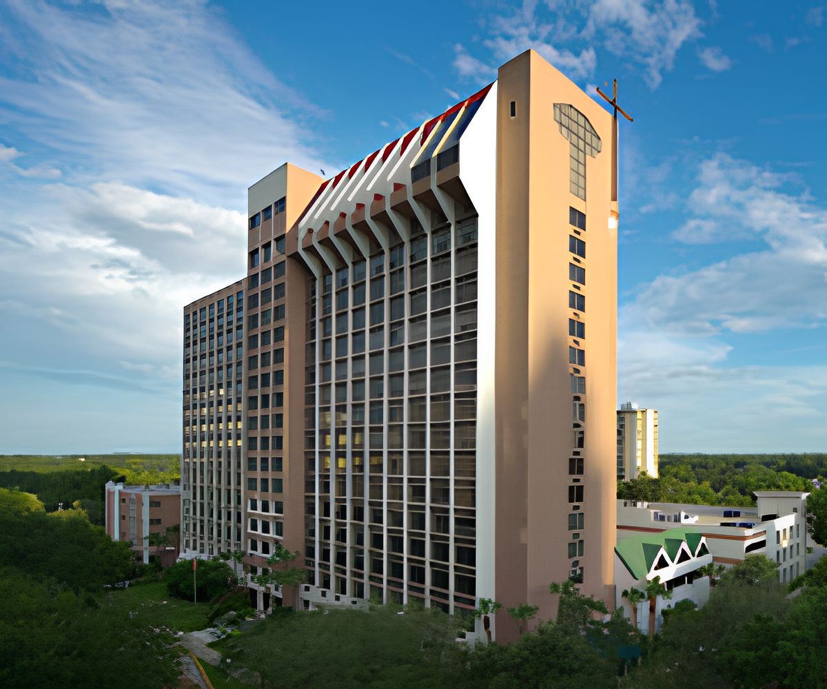 Orlando Lutheran Towers 3