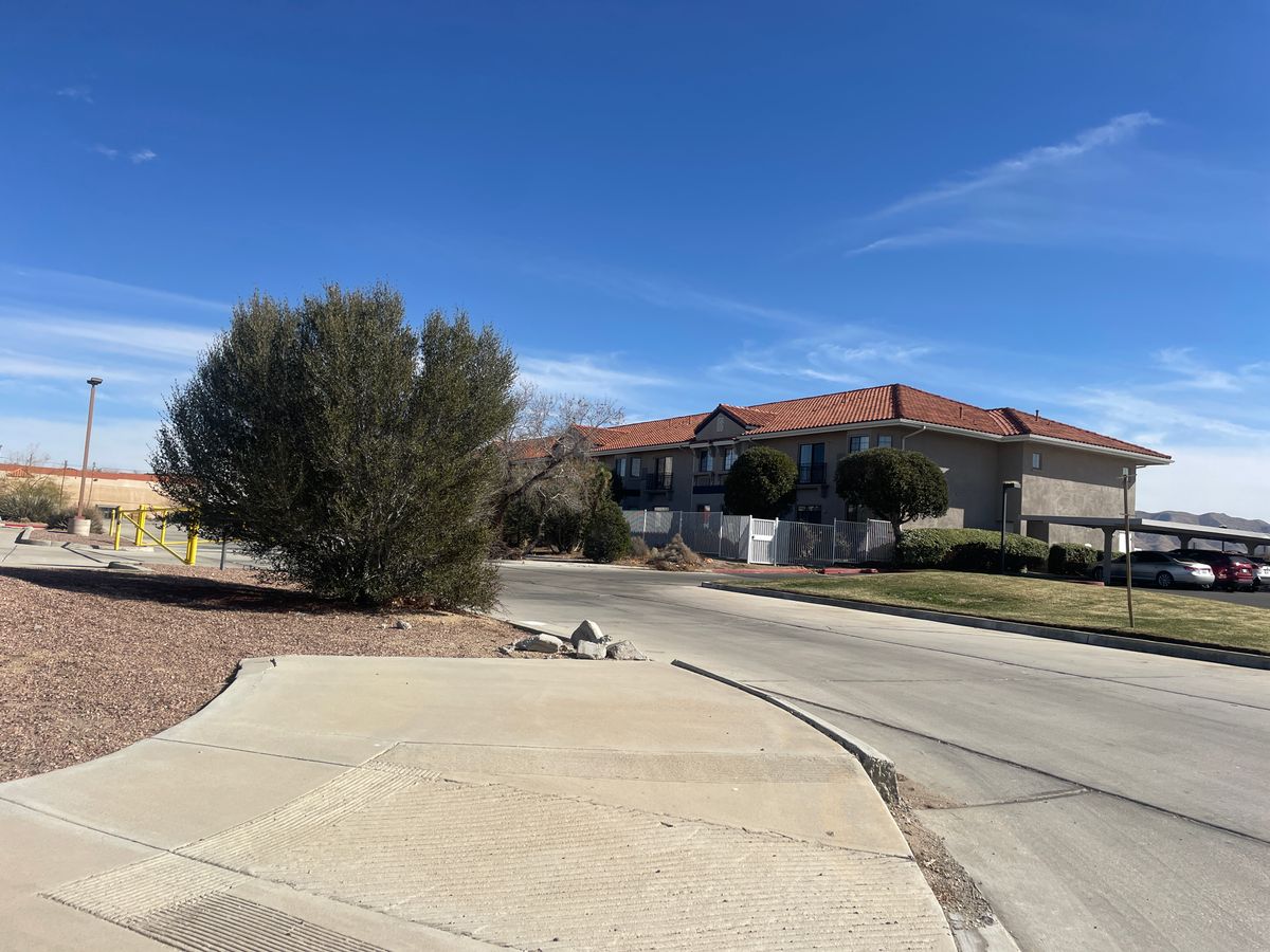 Whispering Winds Of Apple Valley 3