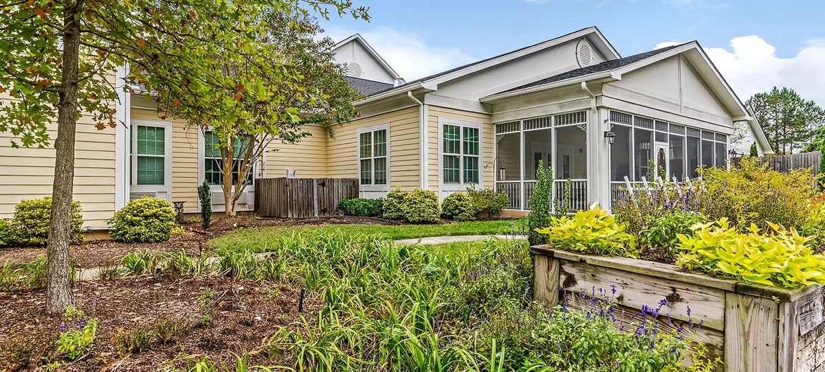 Carillon Assisted Living Of Huntersville 1