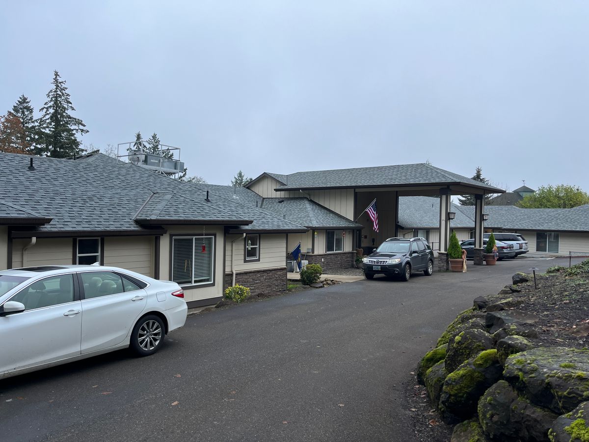 Clackamas View Senior Living 1