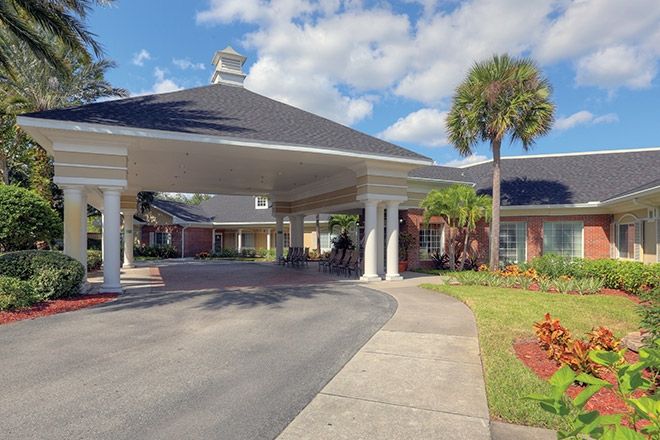 The Colonnade at Northdale 1