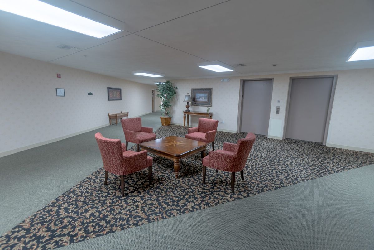 Cambridge House of O'Fallon 4