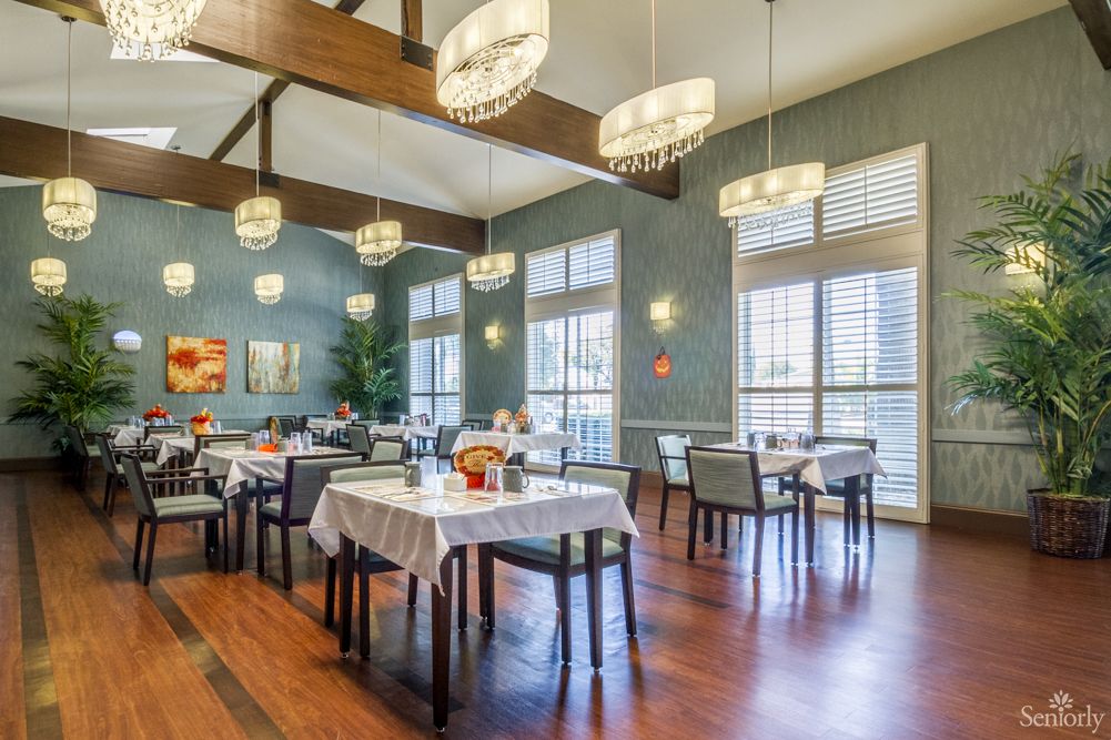 Montclair Royale Senior Living 1