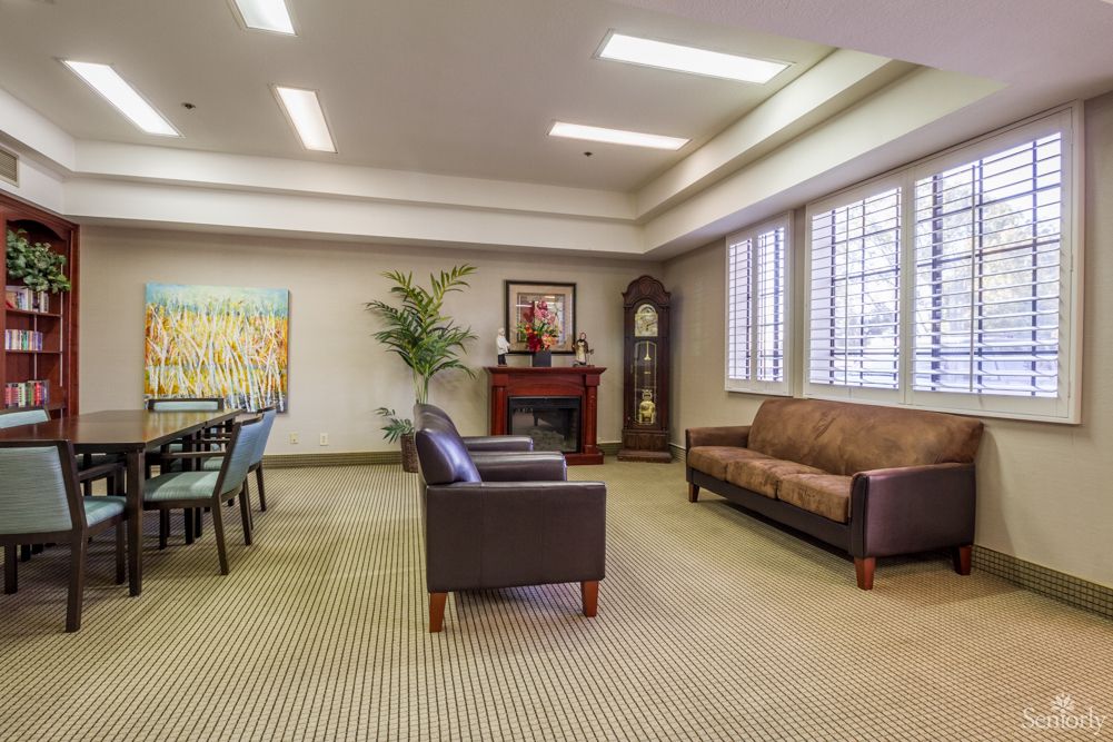 Montclair Royale Senior Living 4