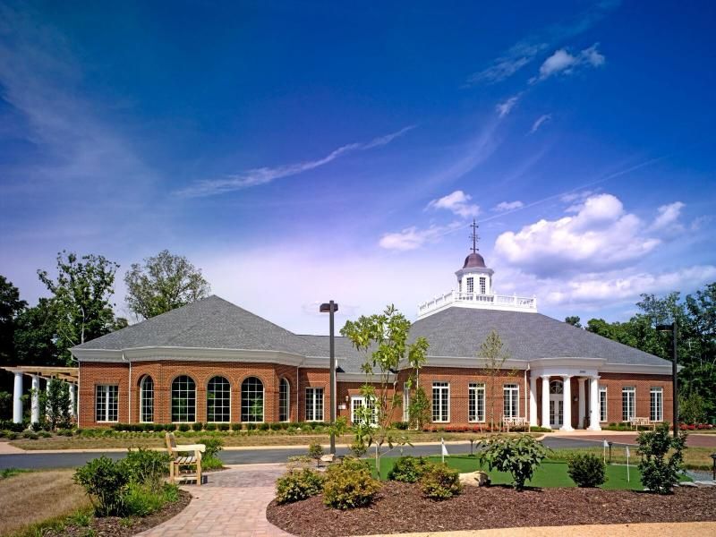 Woodhaven Hall At Williamsburg 1