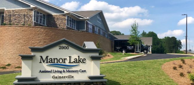 Manor Lake Gainesville 1