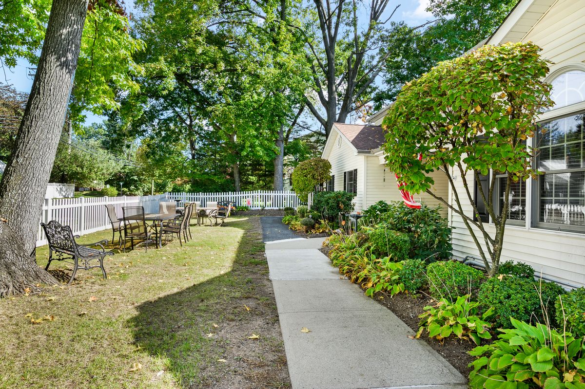 Fox Trail Memory Care at Cresskill 3