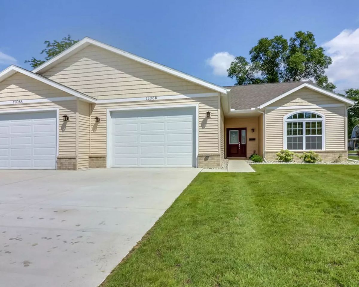 Arbor Grove Assisted Living & Memory Care 2