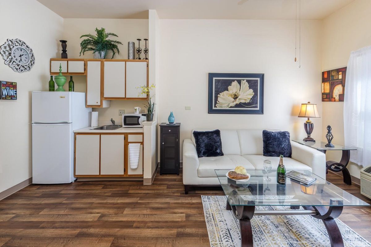 Prestige Senior Living At Mira Loma 2