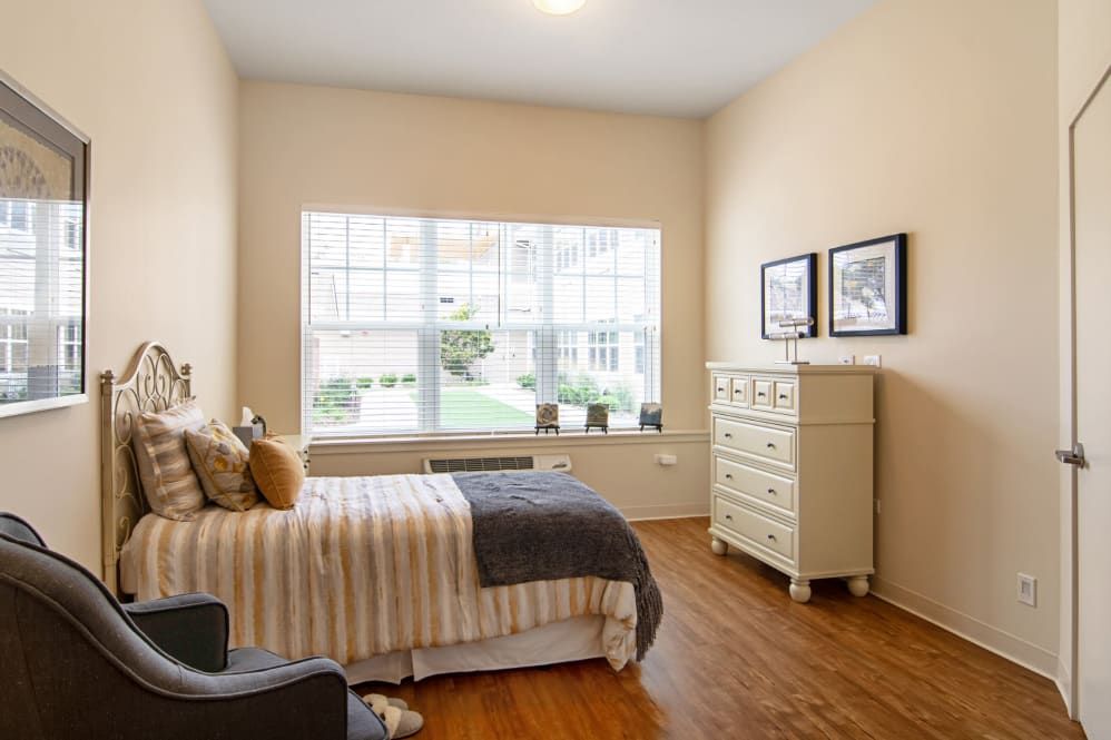 Emerald Place 4