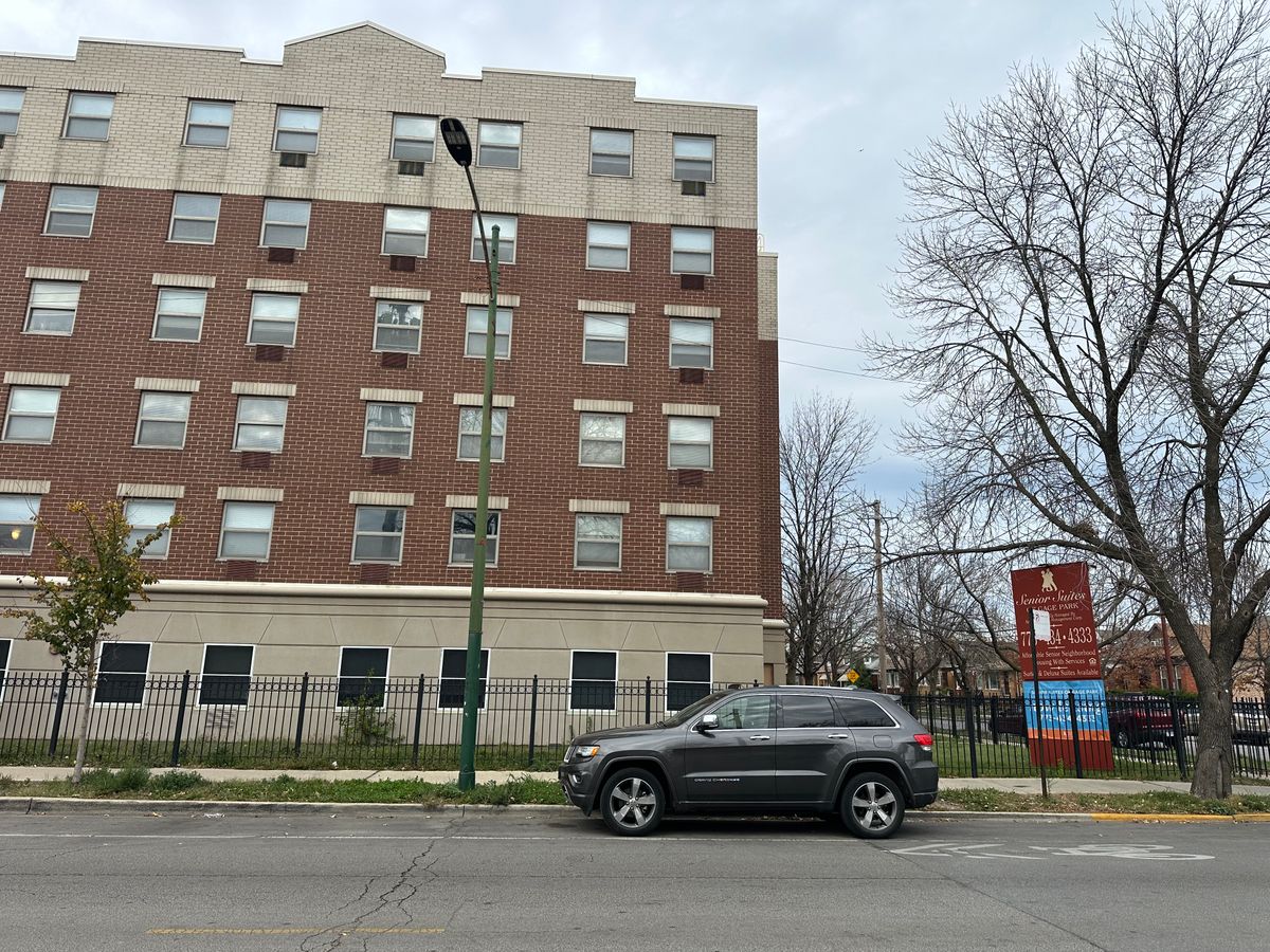 Senior Suites Gage Park, Image 2
