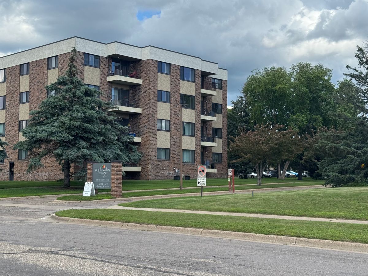 Apple Valley Villa 2