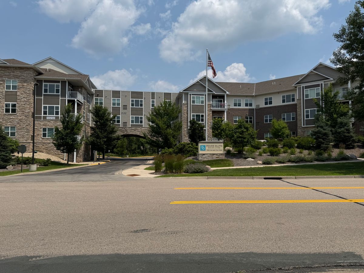 Prairie Bluffs Senior Living 1