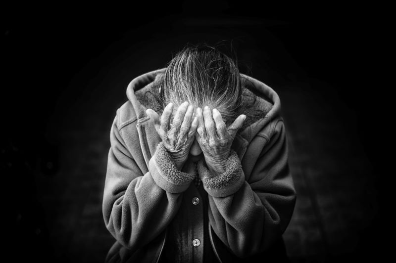 sad-elder