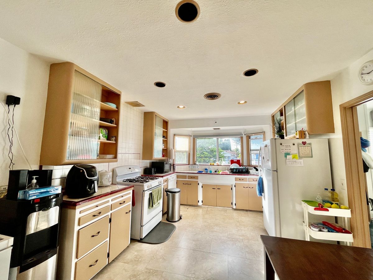 Mary's Assisted Home Living 4