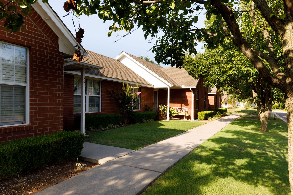 Arbor House Of Midwest City 2