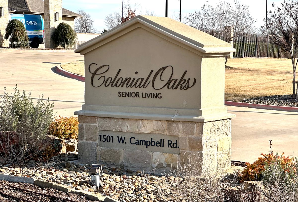 Colonial Oaks Senior Living at Campbell Park 4