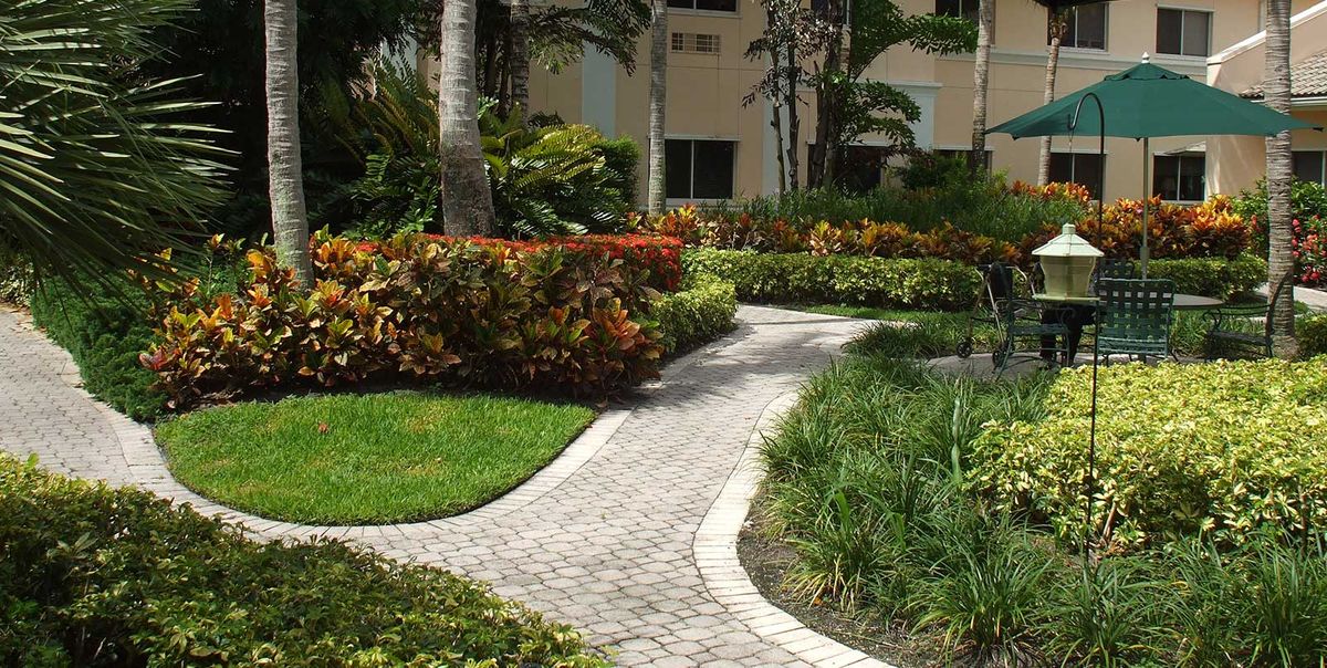 Courtyard Gardens Of Jupiter 3
