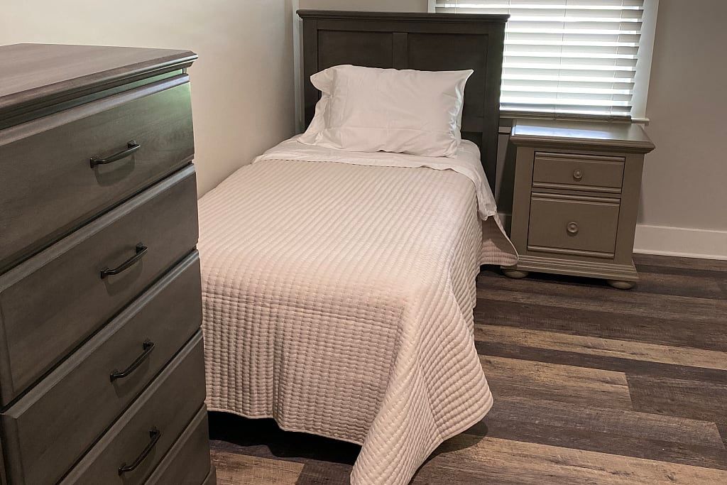 Graceful Manor Senior Care Home 4
