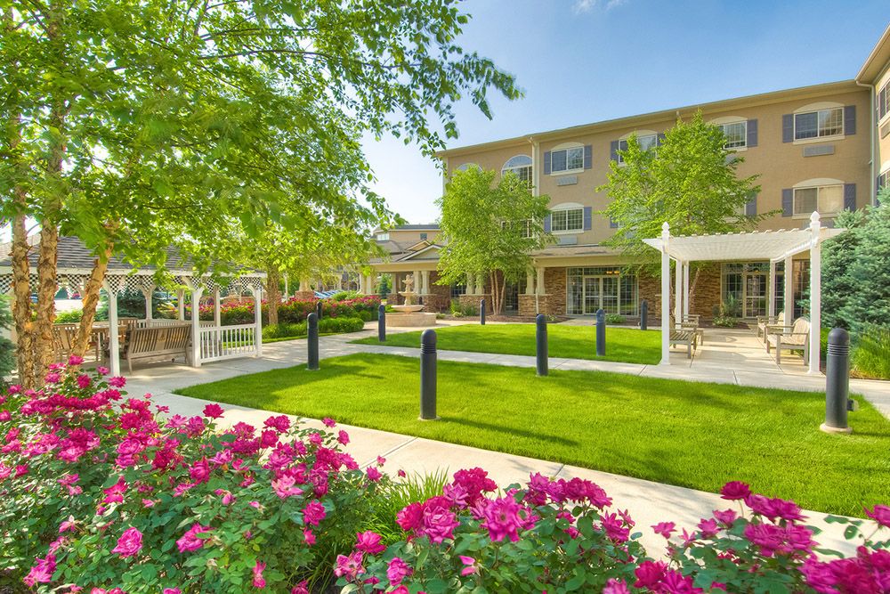 Westside Garden Plaza 3