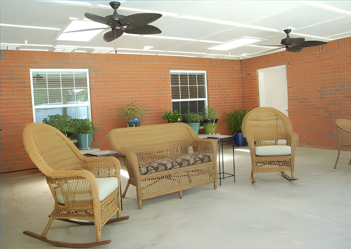 BeeHive Homes of Lynn Haven 4