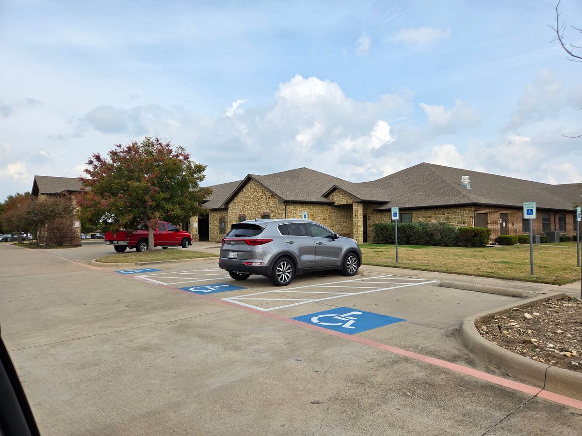 Mira Vista Court 1