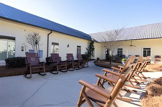 SummerHouse Beau Ridge (UPDATED) - Get Pricing & See 87 Photos in ...