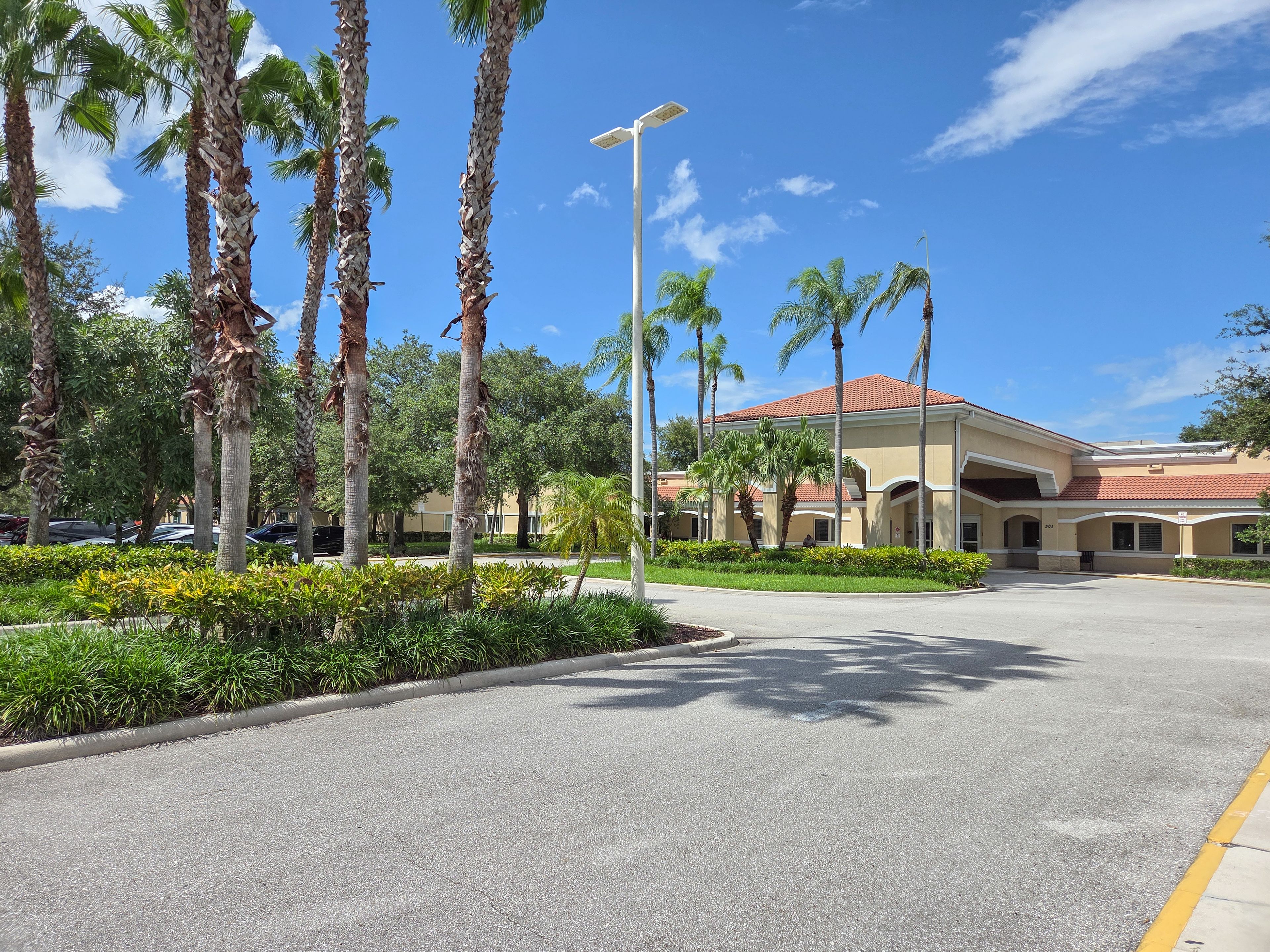 Rehabilitation Center of the Palm Beaches 4