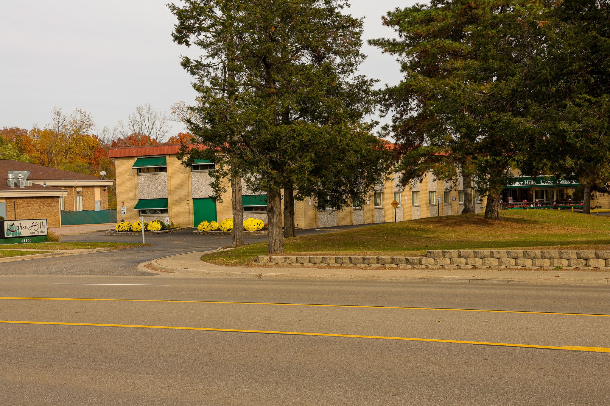 Lahser Hills Care Centre 3