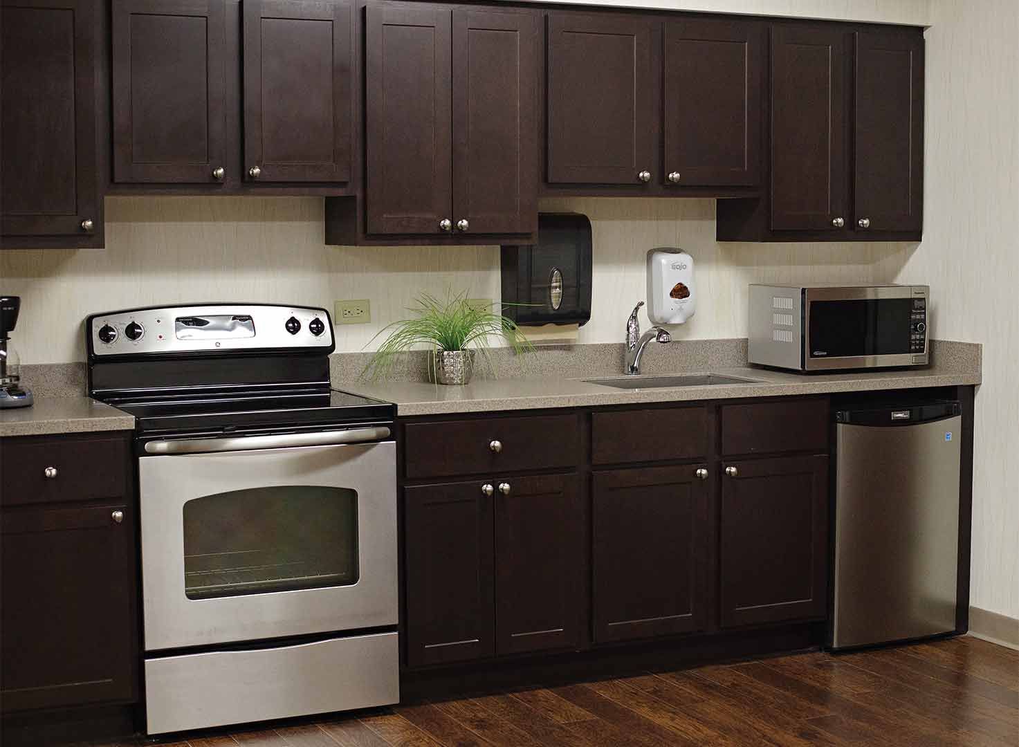 Tower Hill Healthcare Center 4