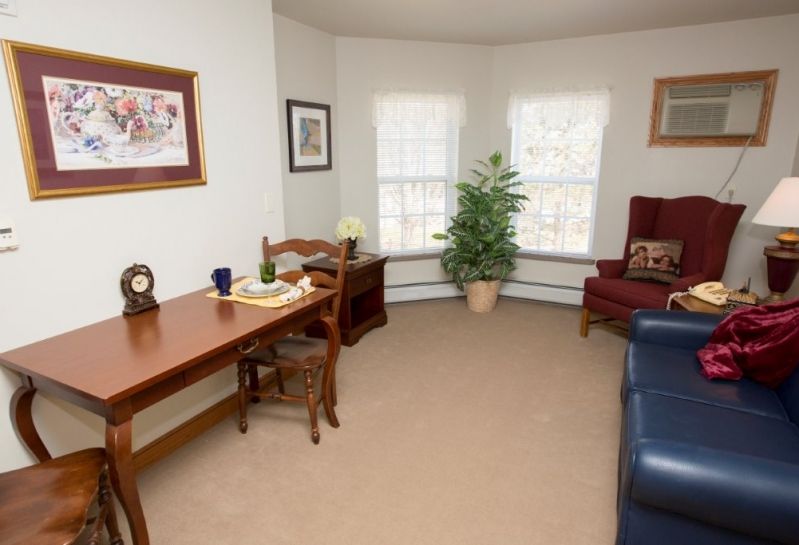 Assisted Living in Marinette 2