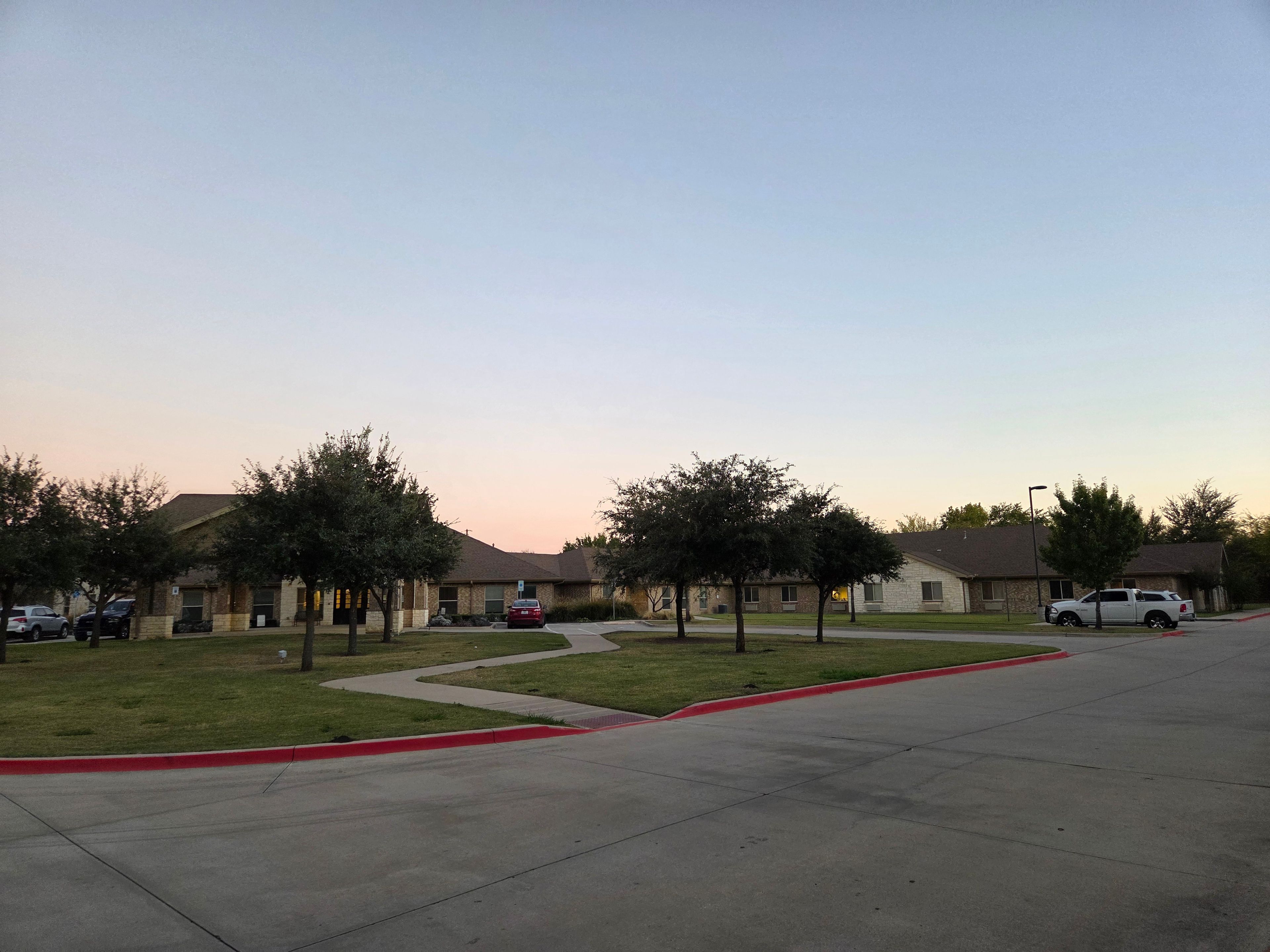 Legend Oaks Healthcare and Rehabilitation of Fort Worth 4