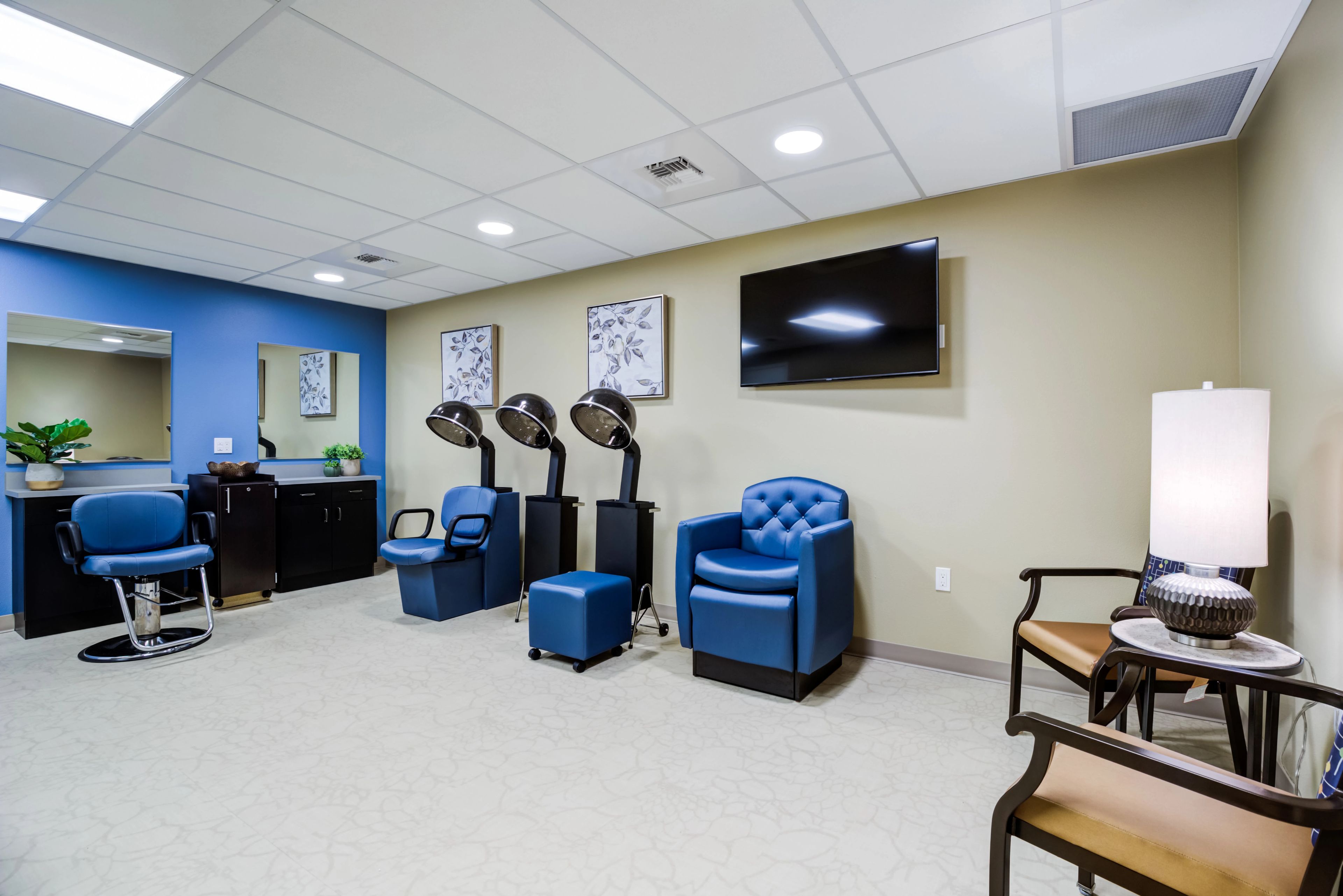 Mirror Lake Village Senior Living Community 2