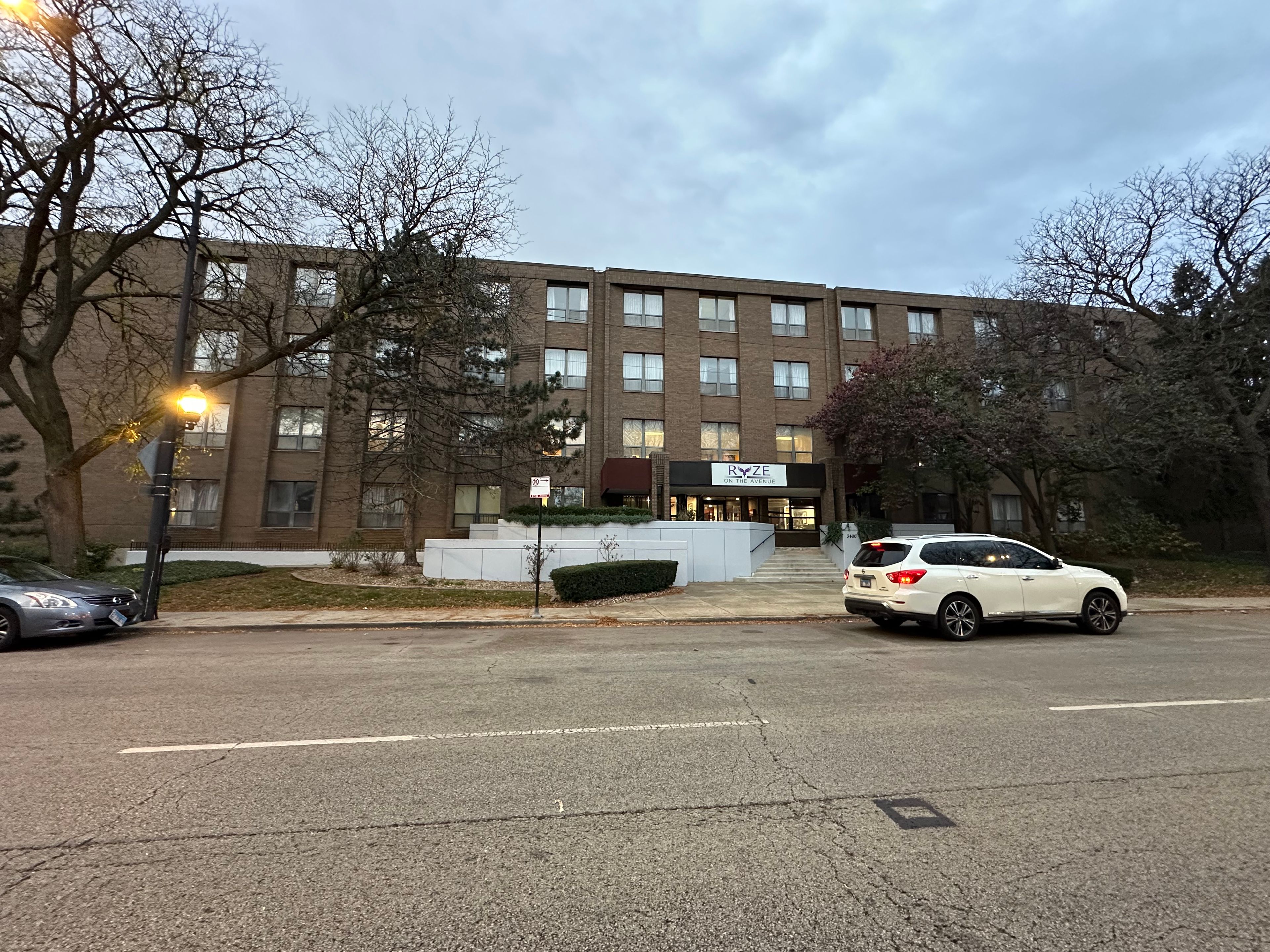 Ryze on the Avenue 4