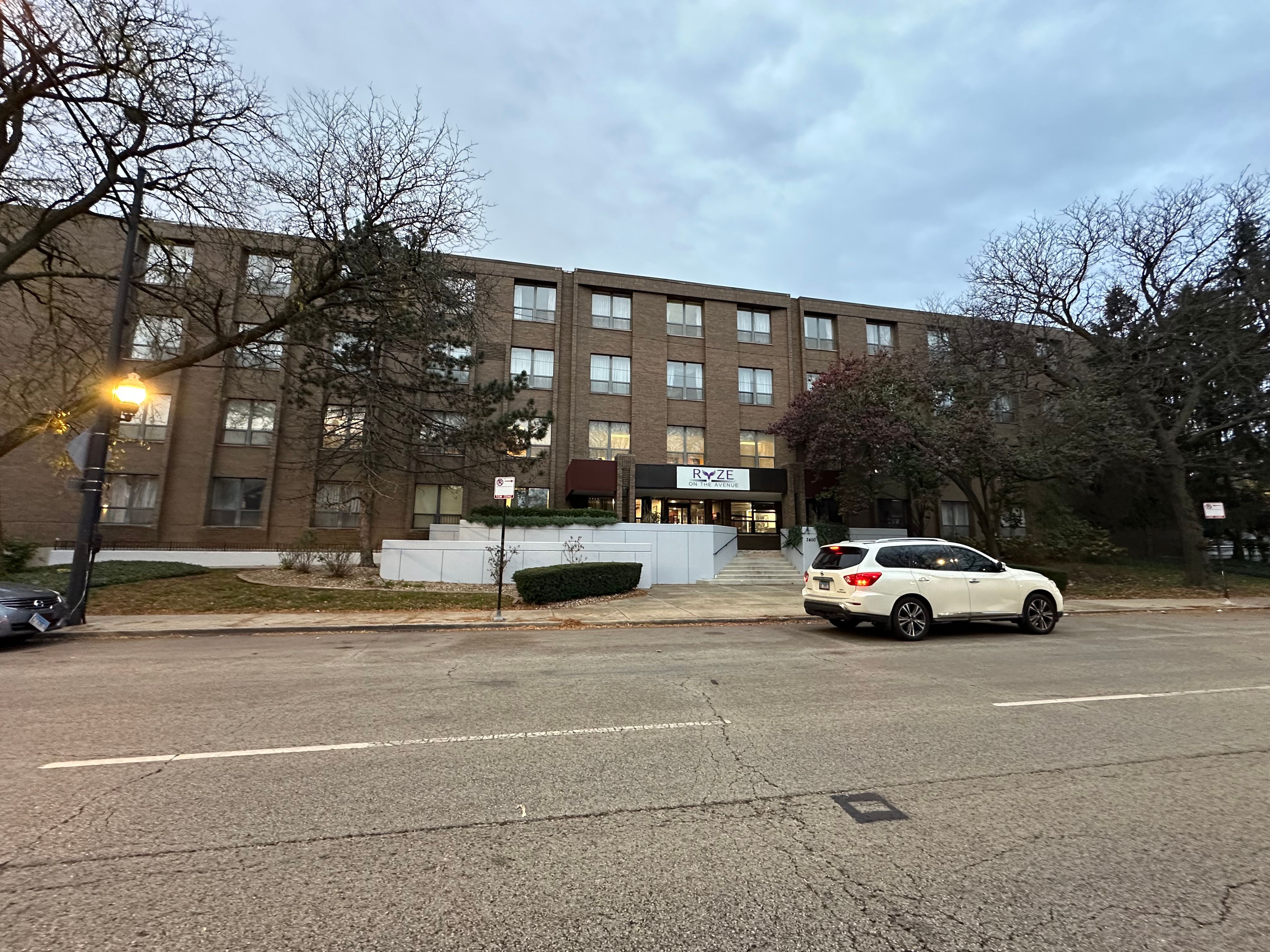 Ryze on the Avenue 2