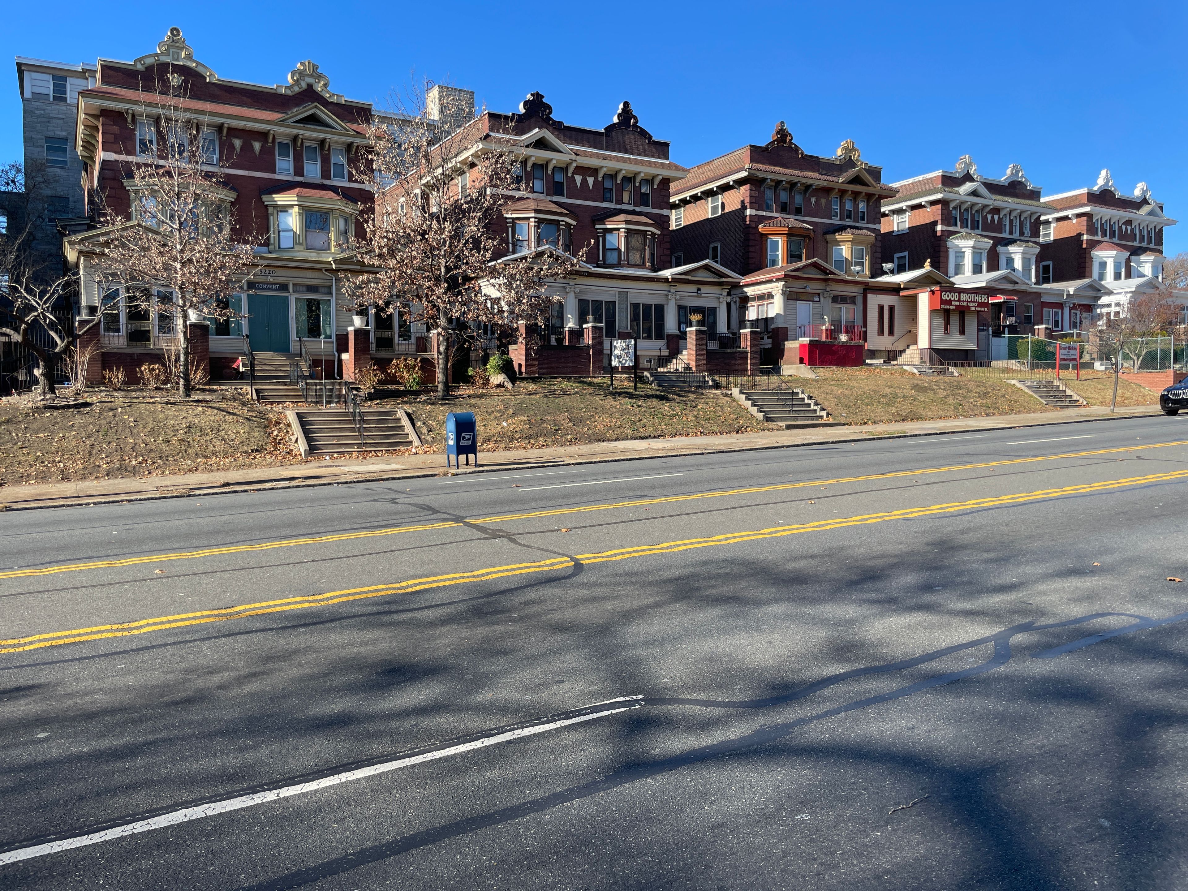 Broad Street Residence 4