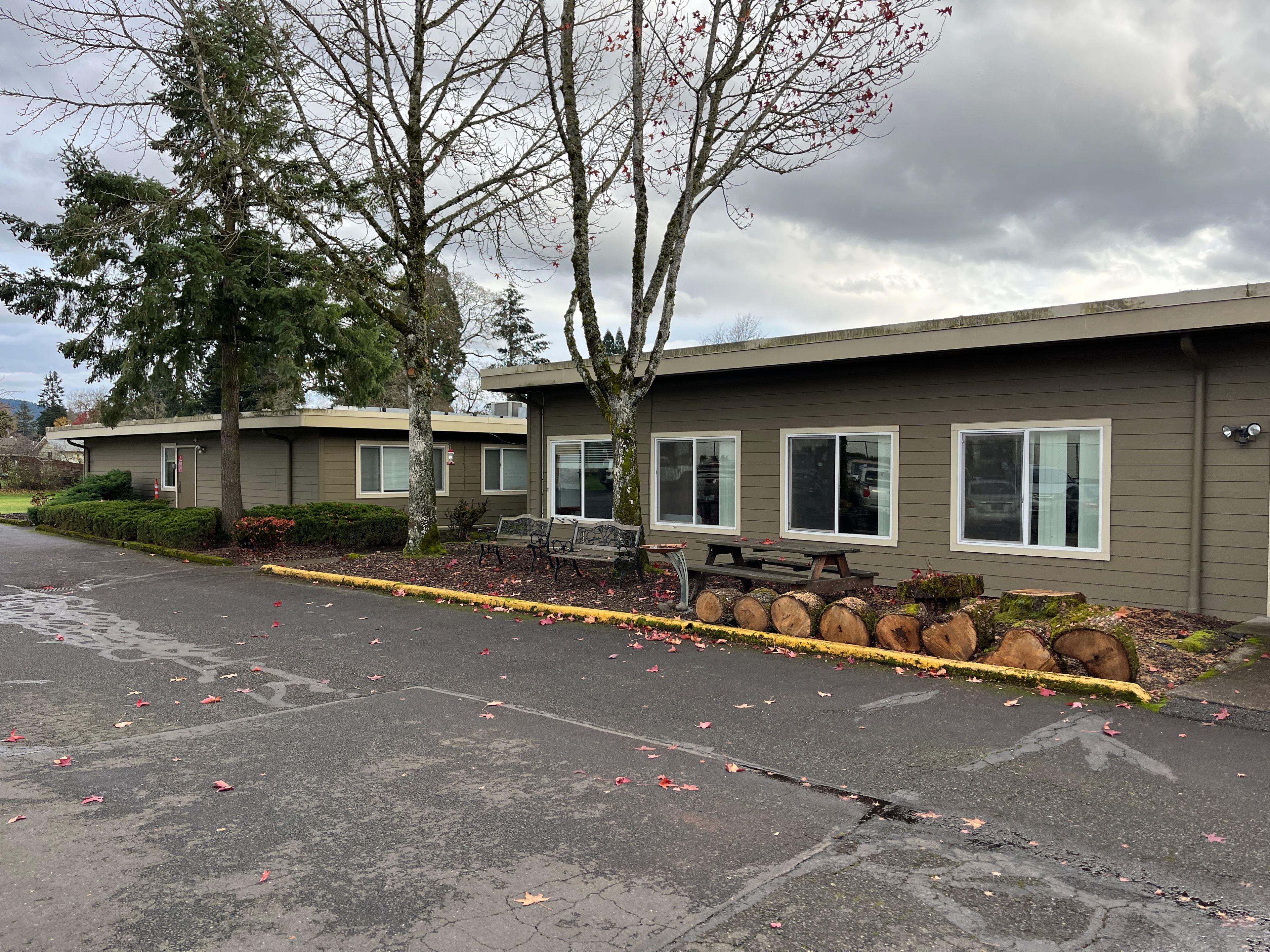 Chehalem Health & Rehab Center 3